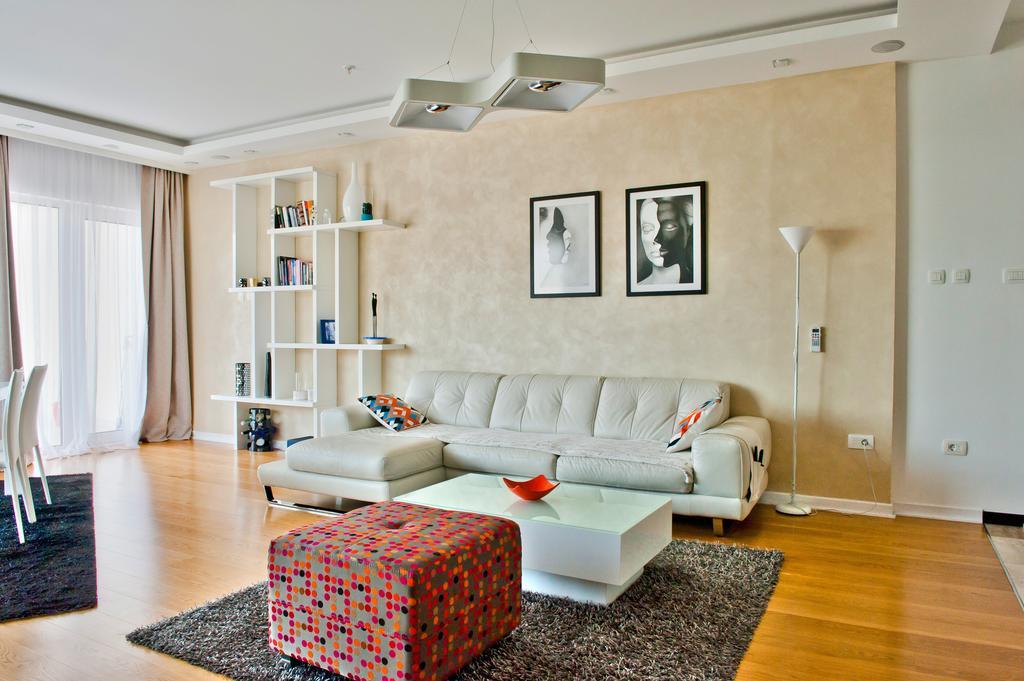 Delux And Urban Apartments Hotel Tre Canne บุดวา ภายนอก รูปภาพ